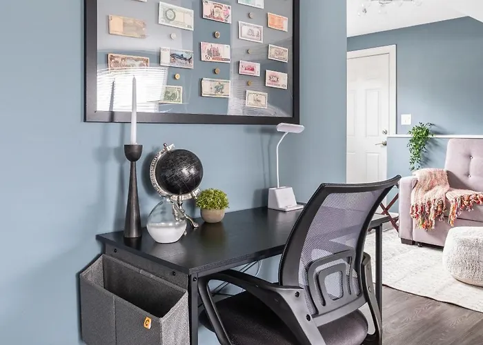Spacious In Chicago Suburbs *